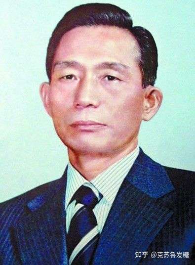 英国国王弟弟安德鲁被捕