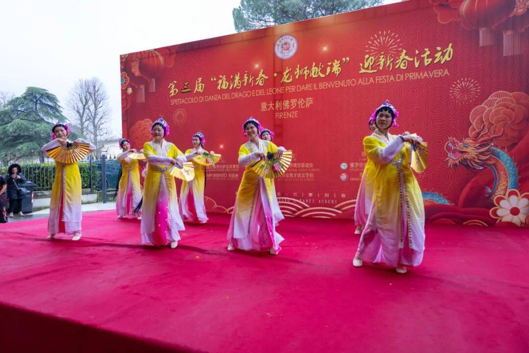 （新春见闻）马年春节巧遇送冬节 中俄民众共同“送冬迎春”