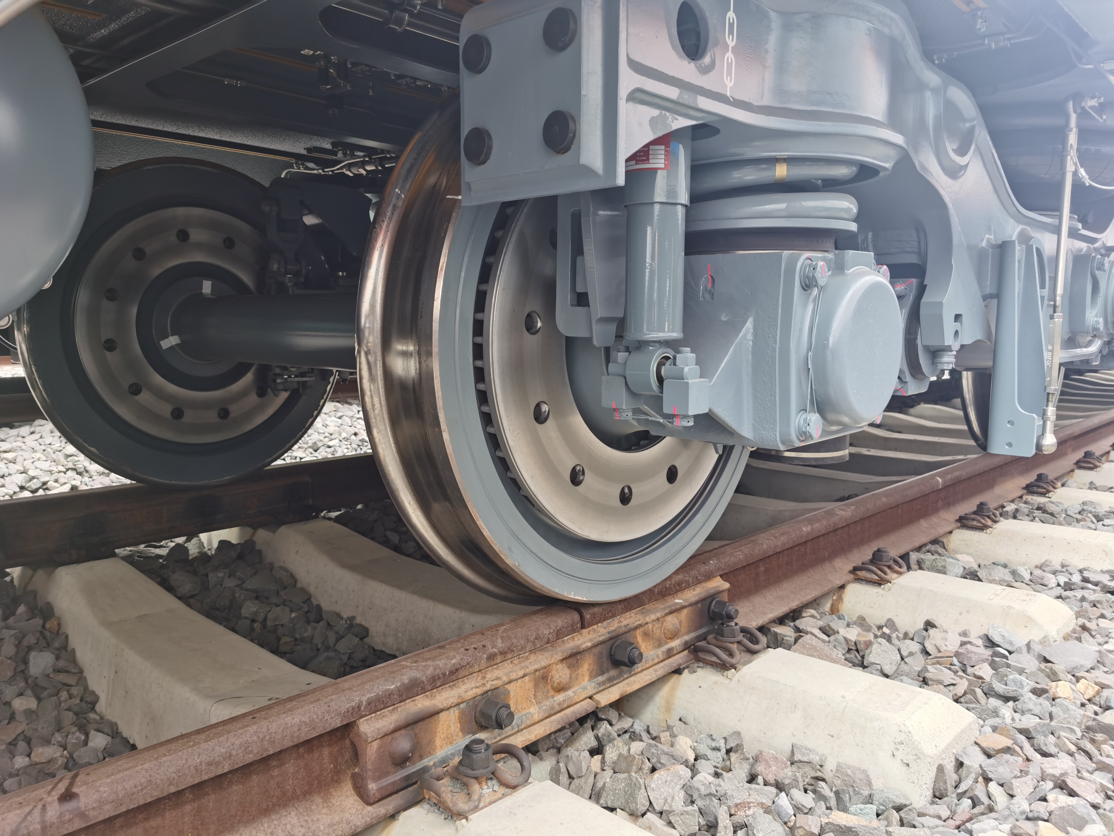 “轨道上的京津冀”主骨架基本成型