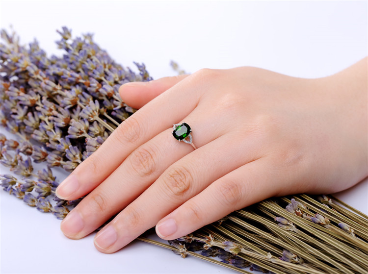 紫金矿业获得发明专利授权：“一种彩色18K金的制备方法”