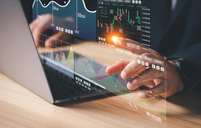 新华基金困局：19年元老离任、管理层洗牌，规模缩水超三成