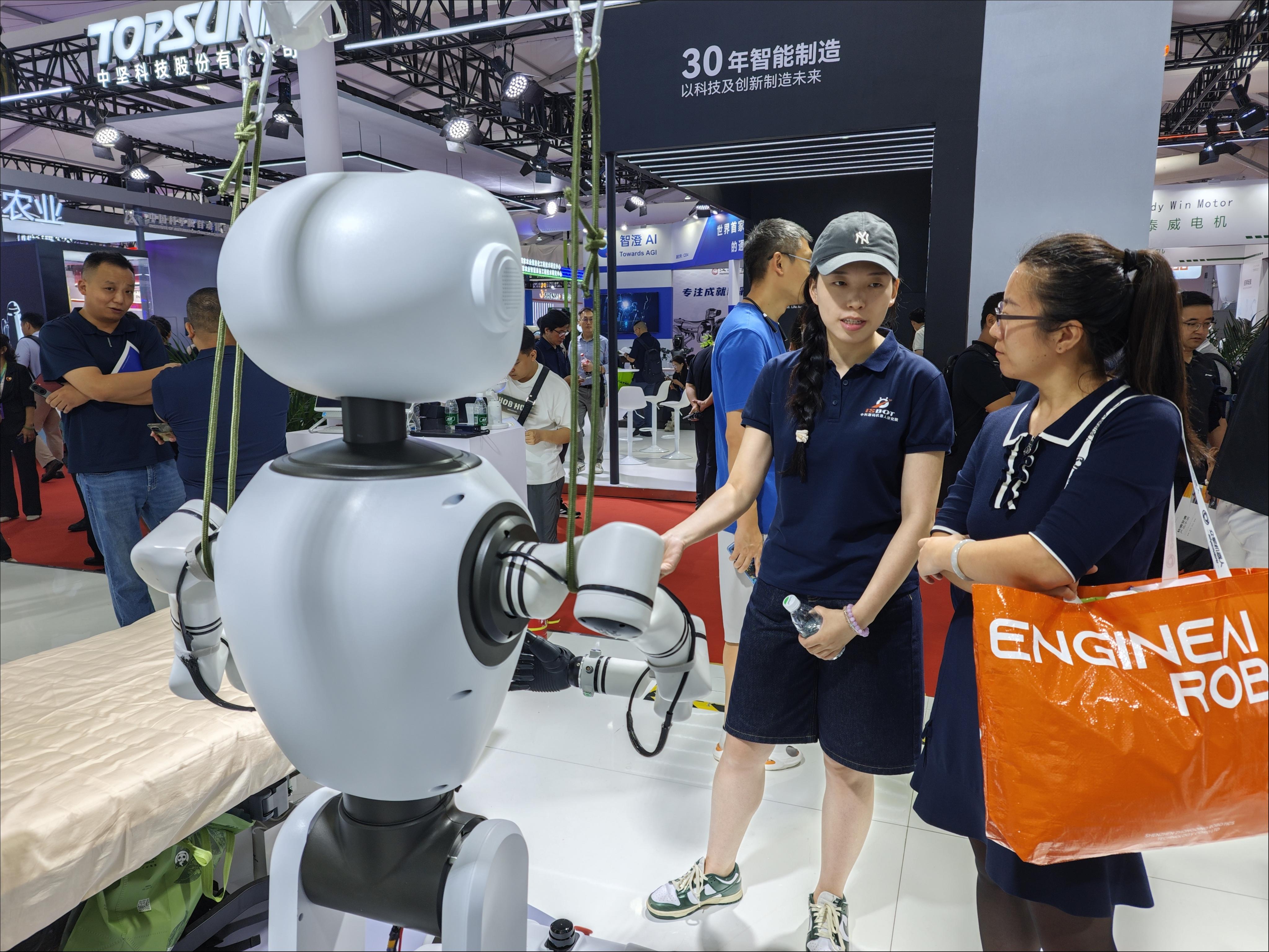 2026-2030年中国机器人行业：核心零部件国产替代提速，3000亿“卡脖子”环节的投资掘金图_人保服务 ,人保财险 