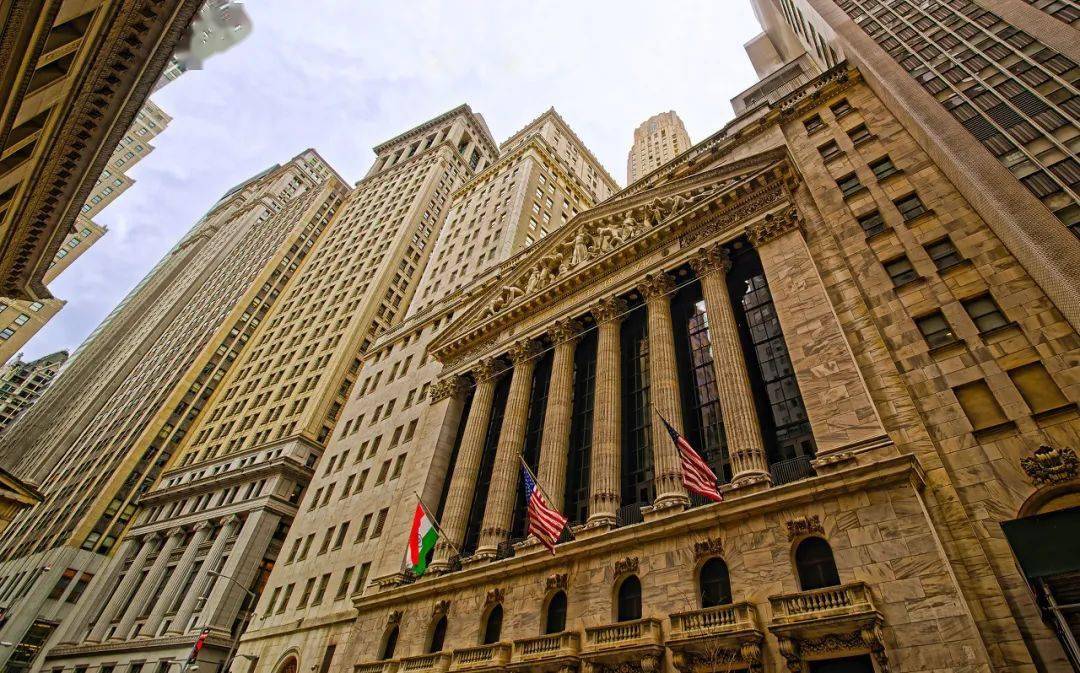 昂立教育:股东长甲投资计划减持不超过3%公司股份