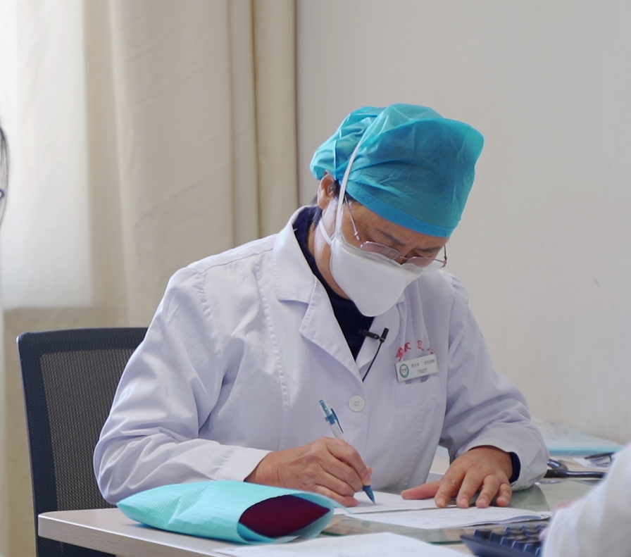 从一个人到一个家庭：韩国医生在海南自贸港的别样“三味”