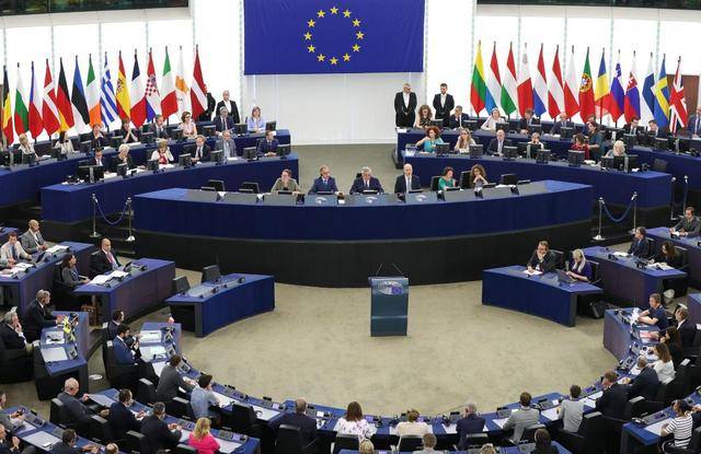 印尼政府密集发声稳油价 称燃料储备充足