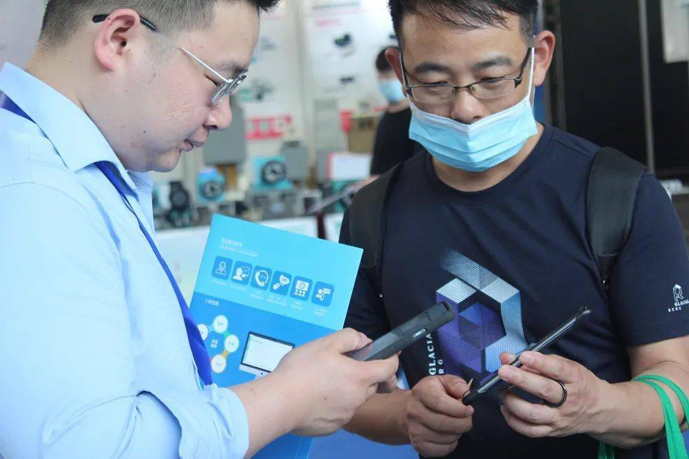 鼎捷数智披露2025年年报 AI业务签约近2亿元