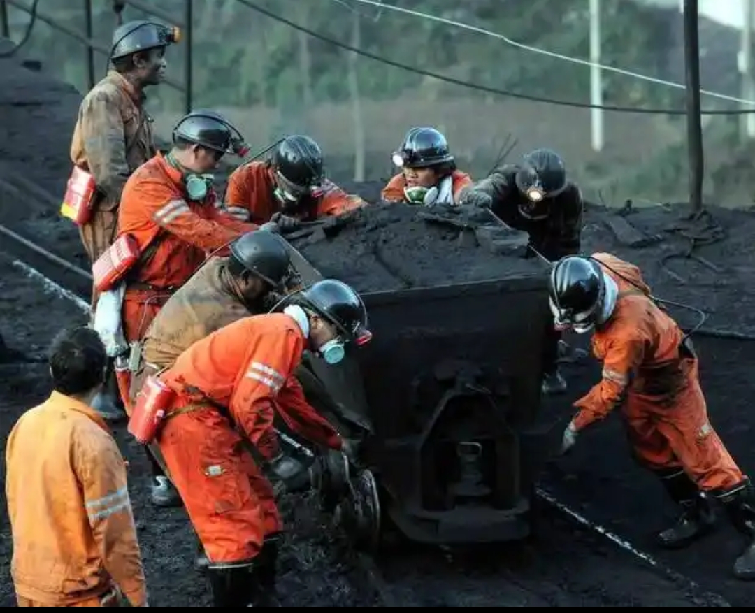 大东南：公司特高压电容膜的下游核心客户主要为电容器制造企业