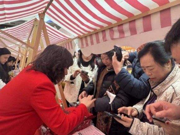 保险有温度,人保护你周全_2026-2030年中国环保购物袋行业：新国标下的“合规红利”与产能出清